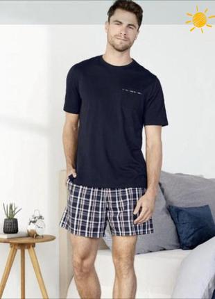 Пижама мужская с шортами