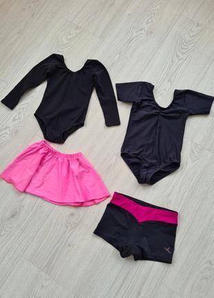 Набор комплект одежды на гимнастике или на танце девочка 3 года