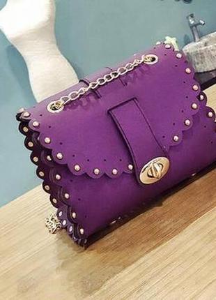 Маленькая женская фиолетовая сумка