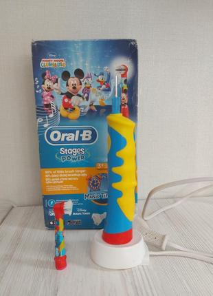 Електрична зубна щітка braun oral-b, дитяча.
