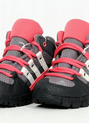 Дитячі черевики adidas terrex mid gtx , 23 рр, 13,5 cm.