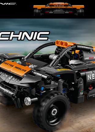 Конструктор LEGO Technic Автомобіль для перегонів NEOM McLaren...