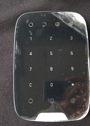 Ajax KeyPad Jeweller. Беспроводная сенсорная клавиатура, черная