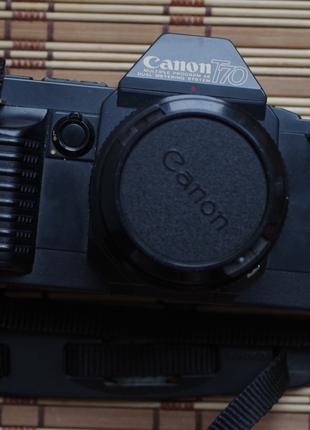 Фотоаппарат Canon T70 + Canon fd 50 mm 1.8 с ремнем