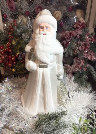 Фігура новорічна «Дід Мороз» великий 33 см. в білій шубі