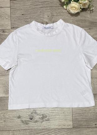 Белая укороченная футболка calvin klein, р.s-m