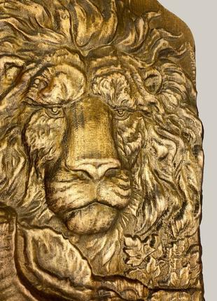 Різьблена дерев'яна картина "Лев" Розмір 17 х 24 см. Код/Артик...