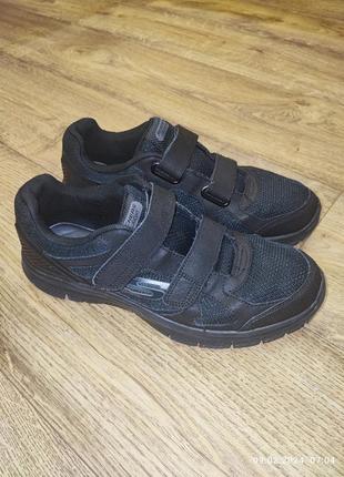 Skechers кроссовки мужские 46 размер