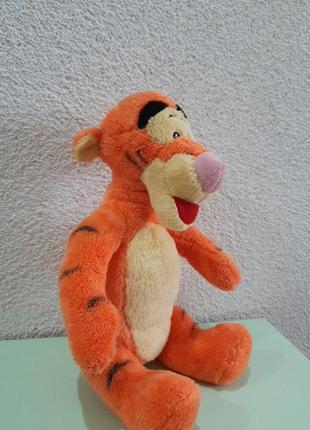 Мягкая игрушка тигрюля,тигр winnie-the-pooh disney