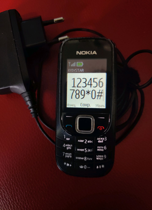 Мобильный телефон Nokia 2323