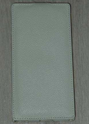 Чехол Vetti для Lenovo K900 белый 0106