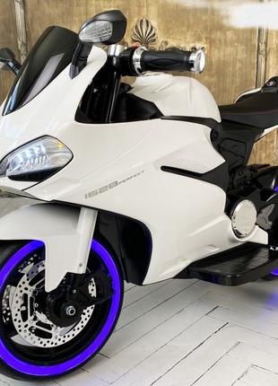 Дитячий електромотоцикл Ducati (лак, білий колір) з підсвіткою...