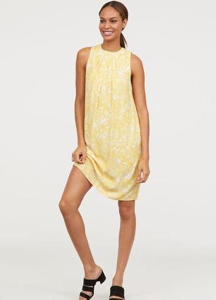 Брендовое жёлтое лёгкое шифоновое платье "h&m" в цветочный при...
