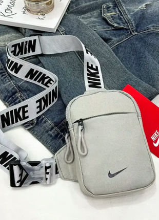 Сумка Nike mini bag swosh.  Унисекс