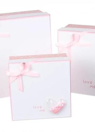Подарункові коробки квадратні з сердечком (комплект 3 шт), роз...
