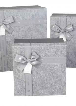 Подарочные коробки квадратные серые с бантиком (комплект 3 шт)...