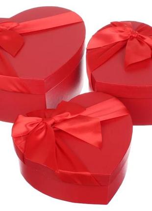 Подарункова коробка "серце" комплект 3 штуки