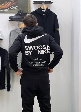 Мужской черный спортивний костюм Nike Swoosh