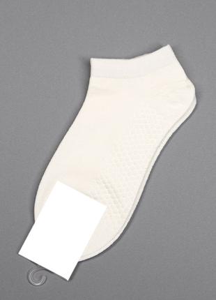 Молочные фактурные низкие носки, размер 37-41