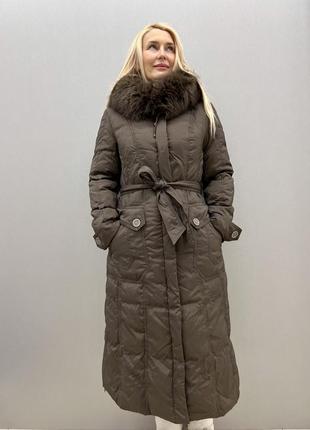 Женское пальто decently