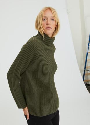 Базовий, актуальний вовняний светр від drykorn for beautiful p...