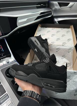 Чоловічі кросівки Nike Air Jordan 4 Retro M