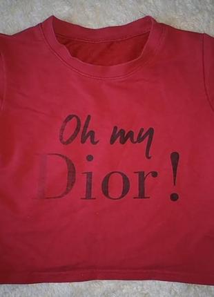 Красная футболка "oh my dior"