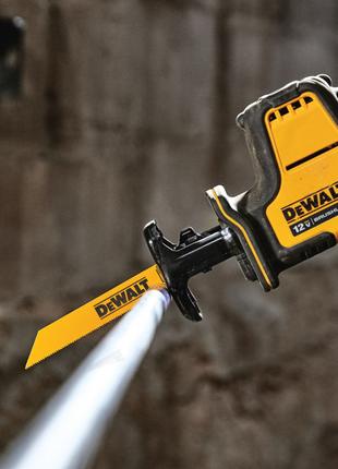 Пила сабельная аккумуляторная бесщёточная DeWALT DCS312N