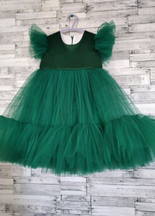 Сукня святкова  зелена  дитяча  на свята