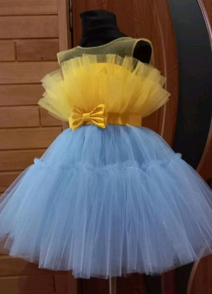 Жовто-блакитеа сукня  для дівчинки на свята