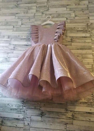 Пудровабли куча сукня для дівчинки на  випускний  любе свято