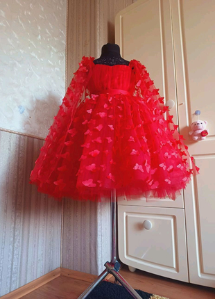 Червона сукня для дівчинки на свята день народження подарунок