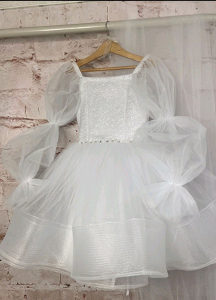 Біла сукня для дівчинки на свята день народження подарунок