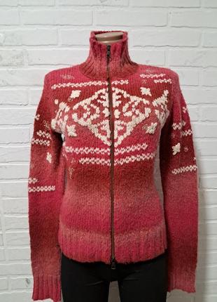 Женская кофта свитер