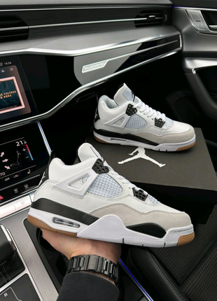 Чоловічі кросівки Nike Air Jordan 4 Retro M White Gray Gum