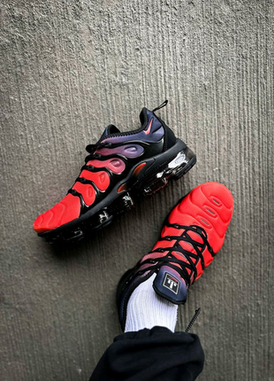 Чоловічі кросівки Nike Vapormax Plus "Red Black"
