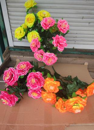 Искусственные цветы . Букеты роз.