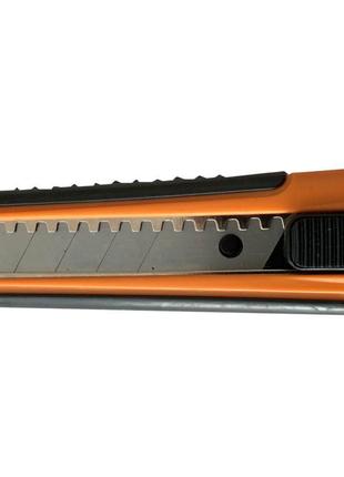 Нож LT - 18 мм прорезиненный плоский (0210)