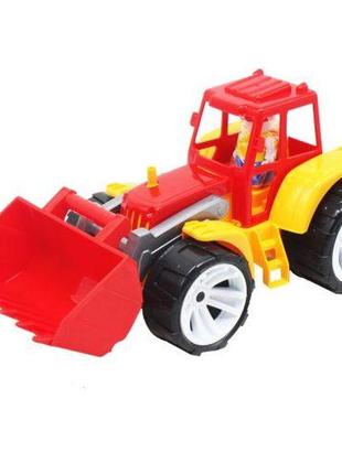 Пластиковая игрушка "трактор", красный