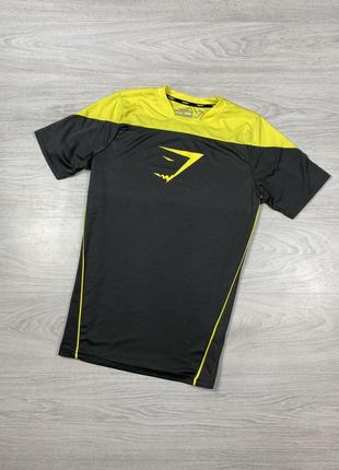 Крутая мужская спортивная футболка gymshark для тренировок спо...