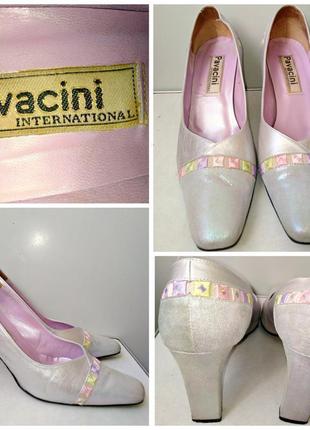 Кожаные перламутрoвые туфли pavacini international made in spa...