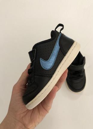 Кросівки шкіряні nike 21 р