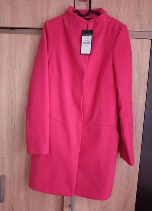 Стильное пальто розового цвета недостатков top secret размер 3...
