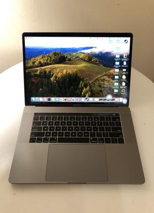 MacBook Pro 15'' 2018 (MR932) (Терміновий продаж, до вечора пн)