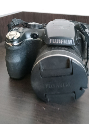 Продам фотоапарат Fujifilm