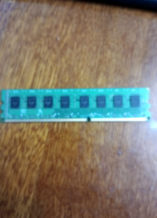 Память DDR3 на 2 Гб
