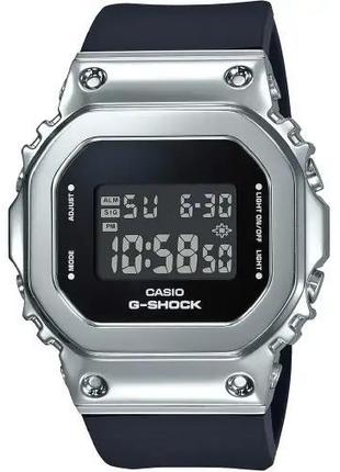 Годинник Casio GM-S5600-1ER G-Shock. Сріблястий