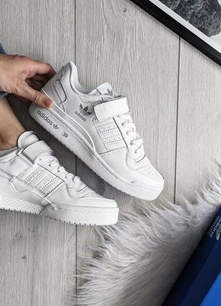 Женские кроссовки adidas forum 84 white белые кеды женские кож...