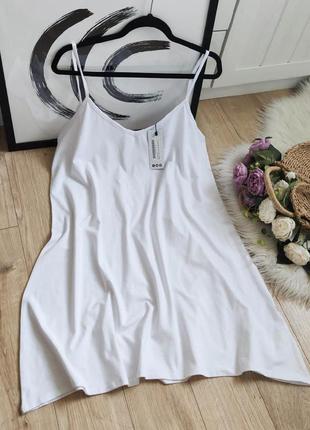 Белое платье на бретельках от boohoo, размер 3xl