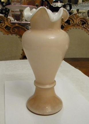 Красивая ваза цветное двойное богемское стекло чехословакия